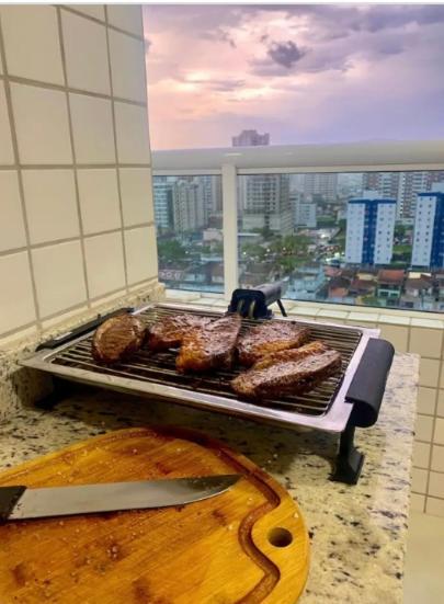 Apartment Ape Canto Do Forte,prox Praia,centro,garagem,port 24hs,streaming E Wi-fi Gratis