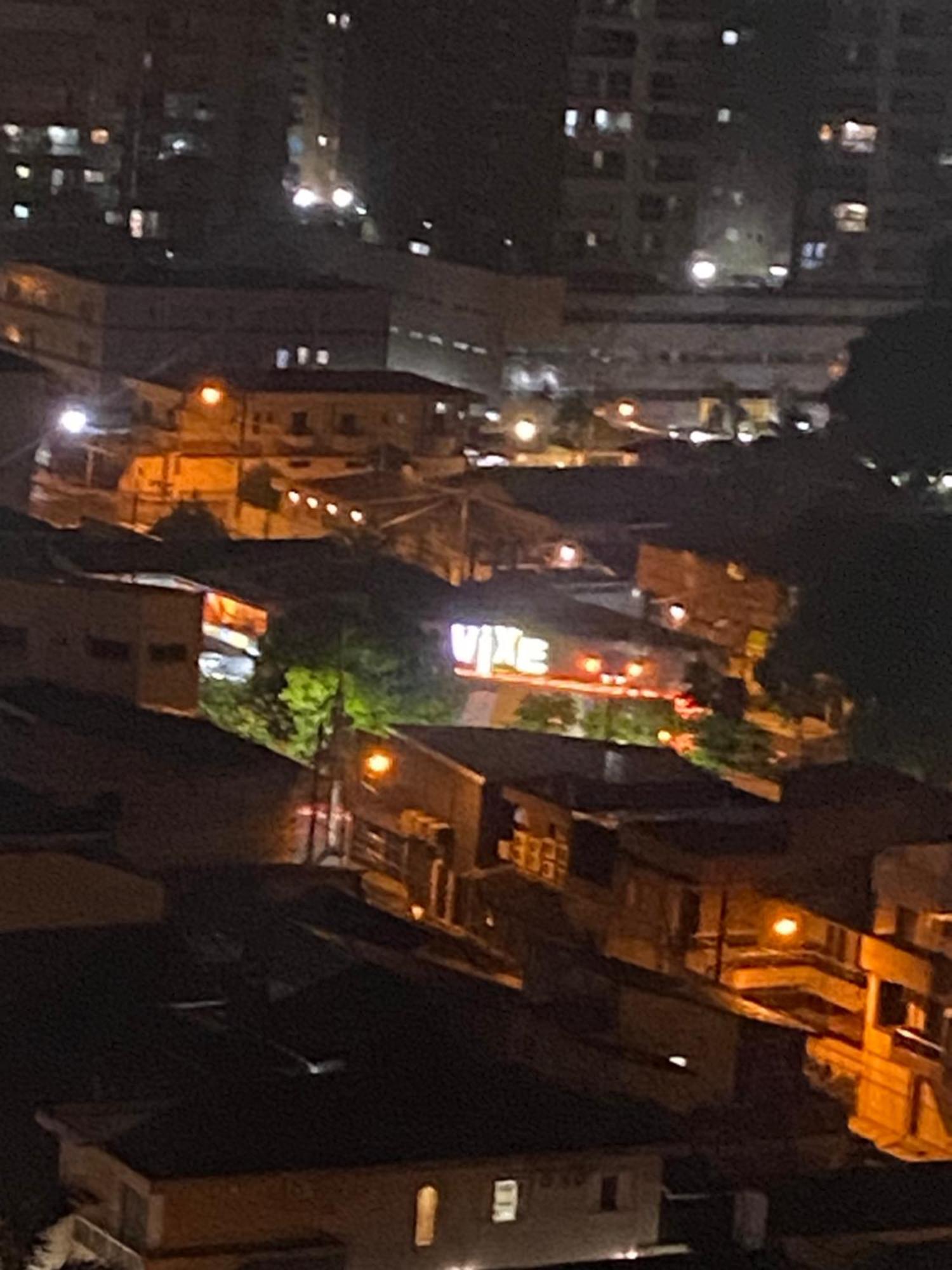 Ape Canto Do Forte,prox Praia,centro,garagem,port 24hs,streaming E Wi-fi Gratis * Praia Grande (Santos)